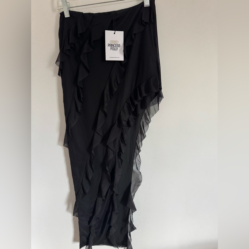 Princess Polly Black Asymmetrical Ruffle Skirt size 4 NWT - Picture 4 of 7
